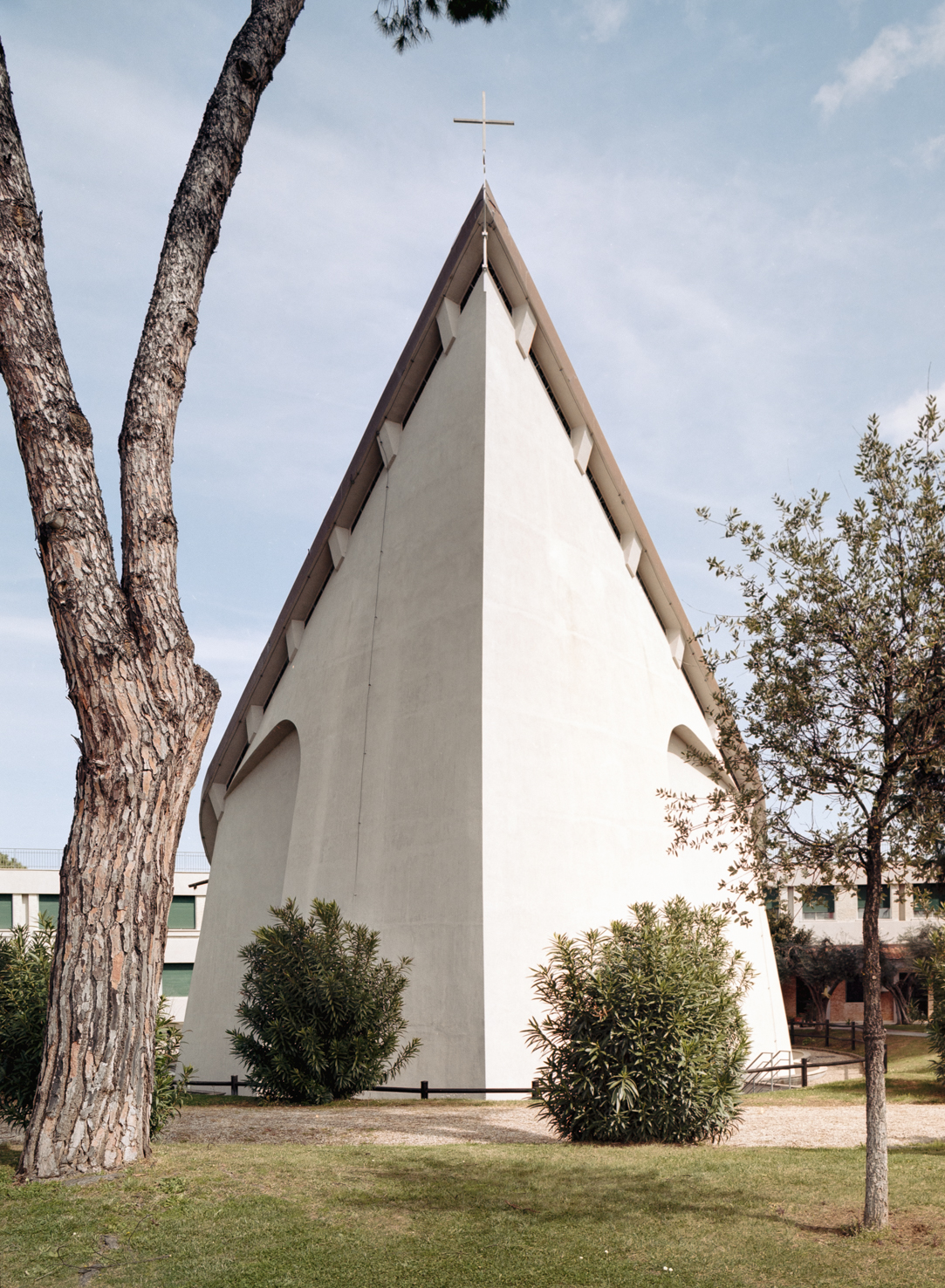 Chiesa e cappella delle Suore di San Paolo di Chartres