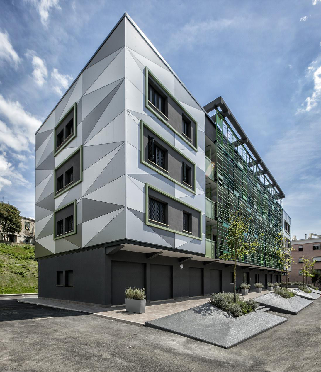 ALLOGGI BIOCLIMATICI IN VIA BEMBO