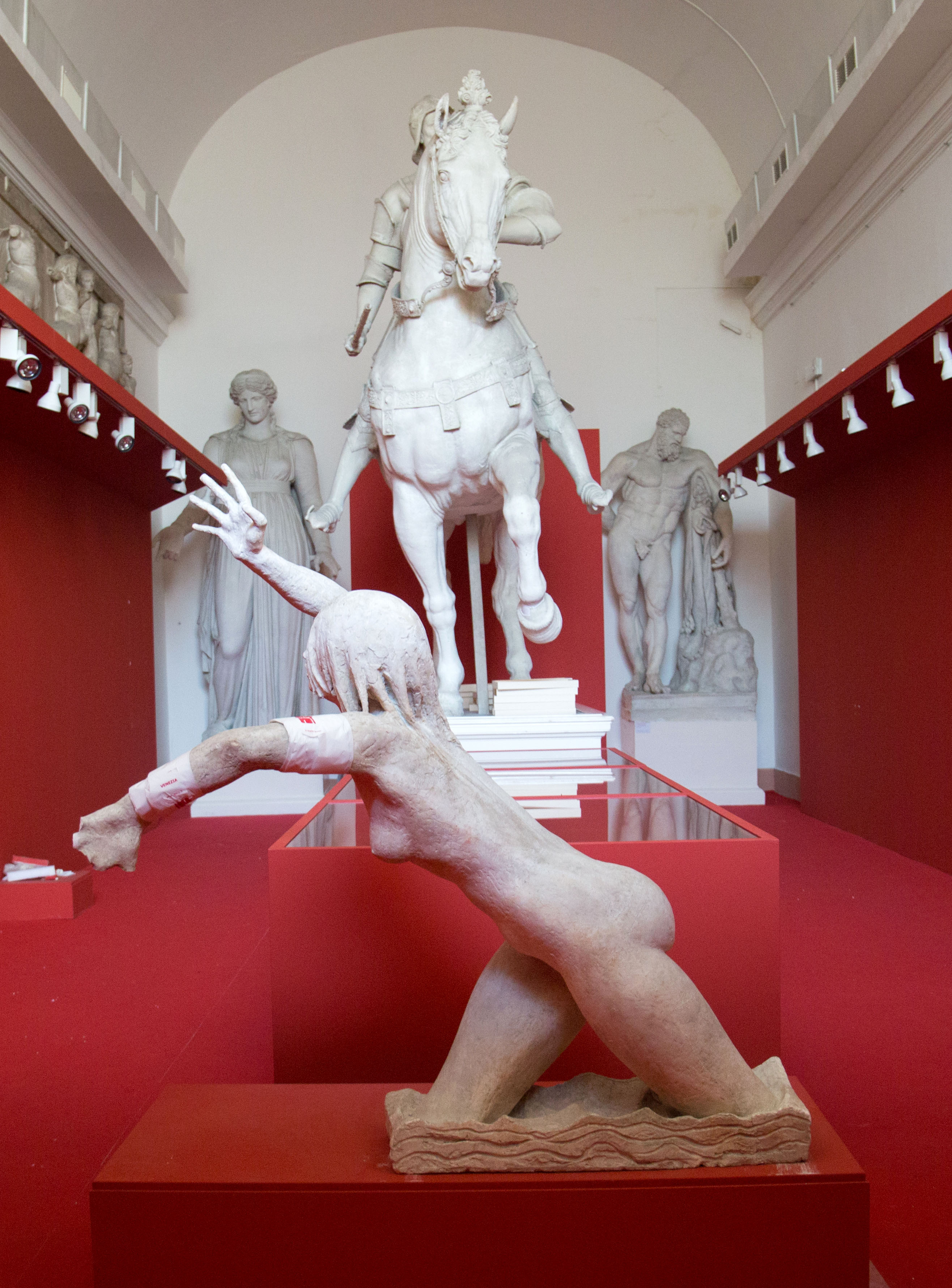 ACCADEMIA DI BELLE ARTI DI ROMA - VISITA PER PERSONE CON DISTURBI DELLO SPETTRO AUTISTICO