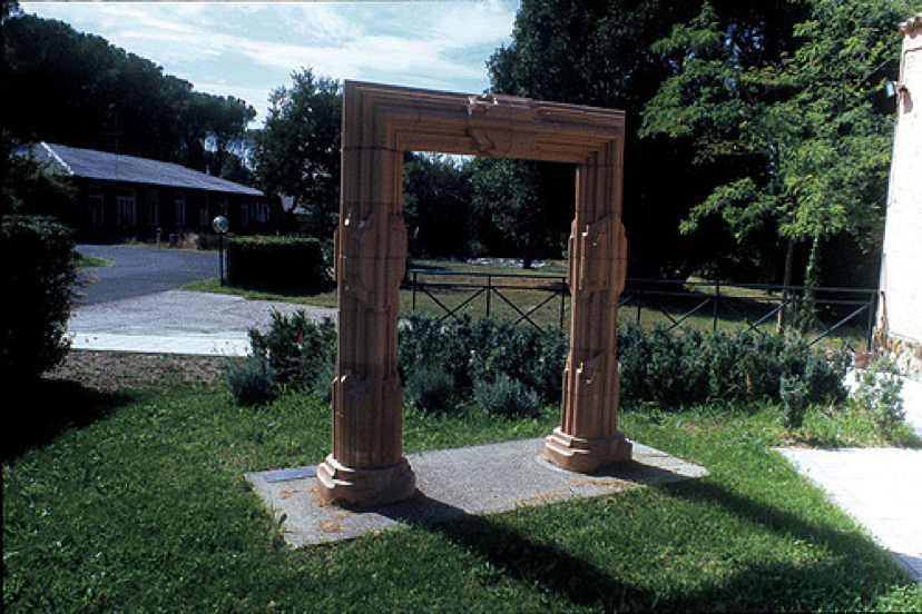 Casale Cairoli a Villa Glori - Caritas - Colonia Marchiafava - parco Sculture Varcare la Soglia