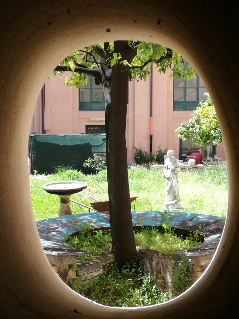 Aventino: fra il verde dei giardini e la sacralità delle Chiese