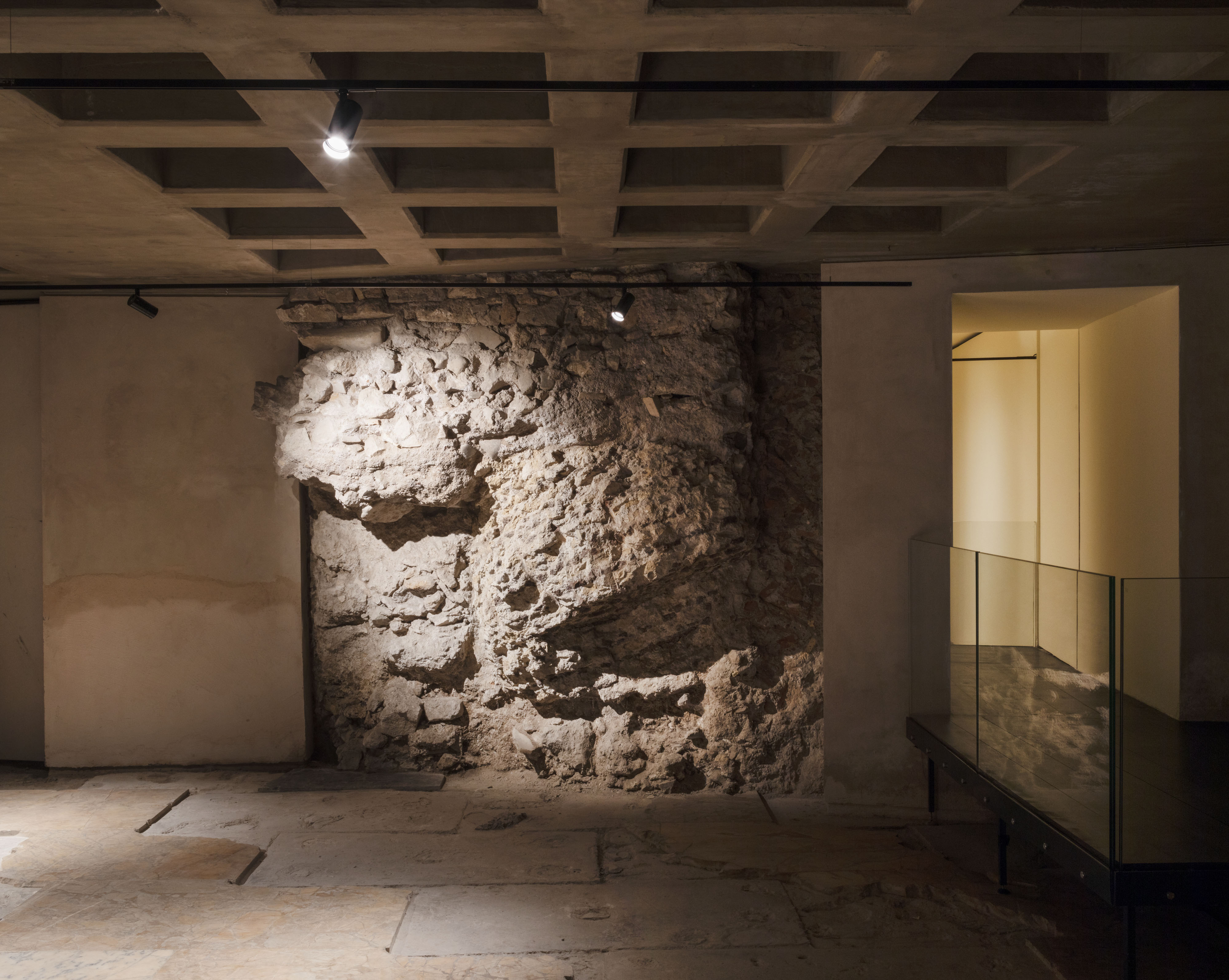 FOROF