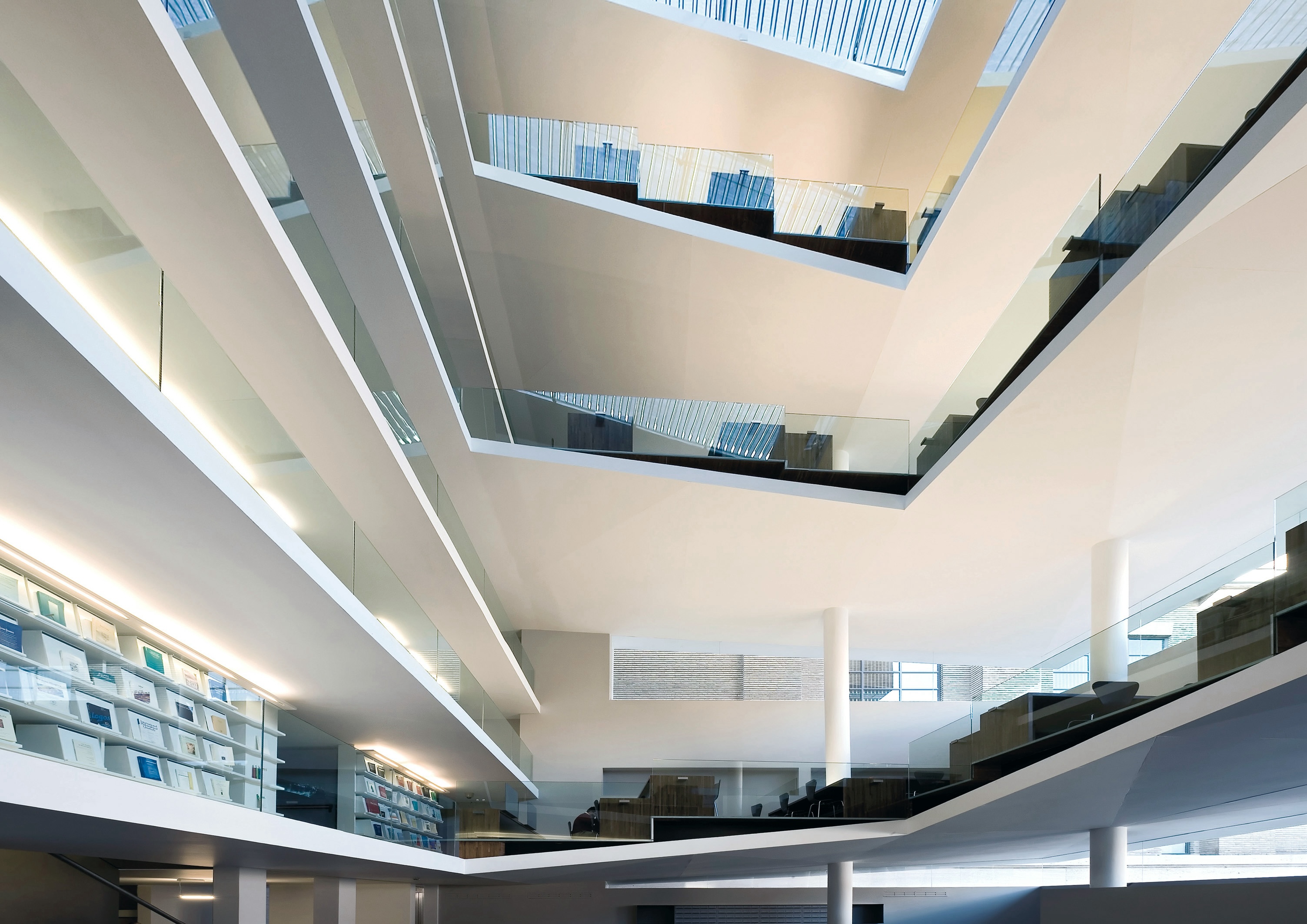 BIBLIOTECA PIO IX PONTIFICIA UNIVERSITÀ LATERANENSE