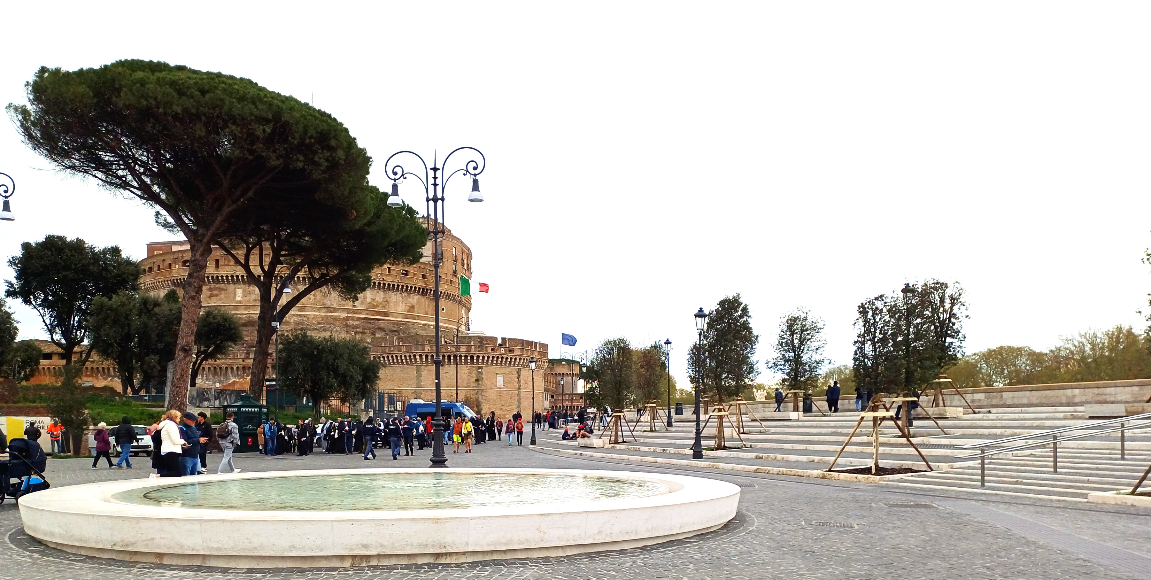 Piazza Pia – Una riconnessione storica e pedonale